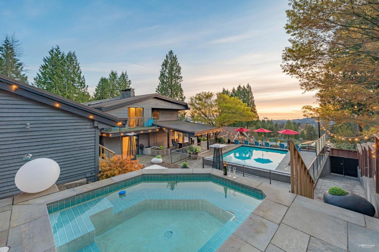 Seymour Private Bedroom, Ensuite Bathroom With Shared Pool, Hot Tub With Views Норт-Ванкувер Екстер'єр фото
