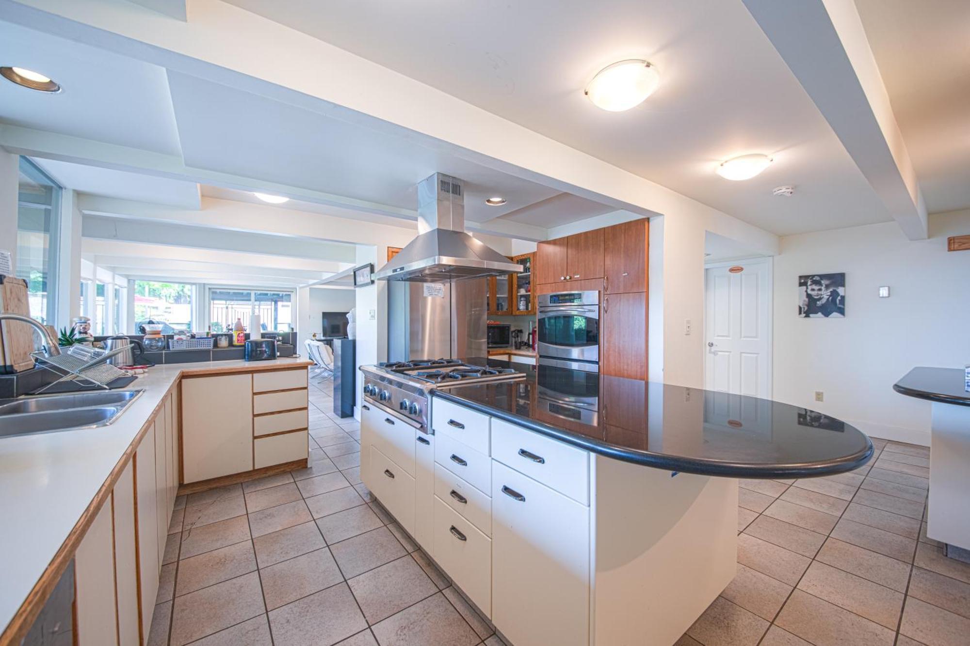 Seymour Private Bedroom, Ensuite Bathroom With Shared Pool, Hot Tub With Views Норт-Ванкувер Екстер'єр фото